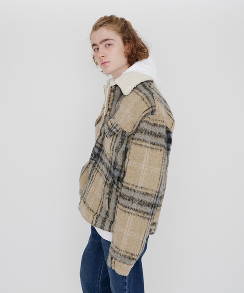 Levi's(リーバイス)の「VTG FIT SHERPA TRUCKER OVERSIZE CAMEL BLUE PLAID TRUCKER(ブルゾン・メンズ・マルチ・L/M/S/XL)」の12枚目の写真
