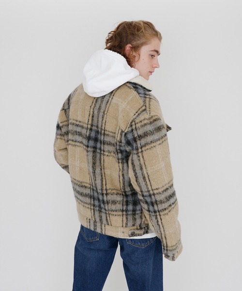 Levi's(リーバイス)の「VTG FIT SHERPA TRUCKER OVERSIZE CAMEL BLUE PLAID TRUCKER(ブルゾン・メンズ・マルチ・L/M/S/XL)」の13枚目の写真