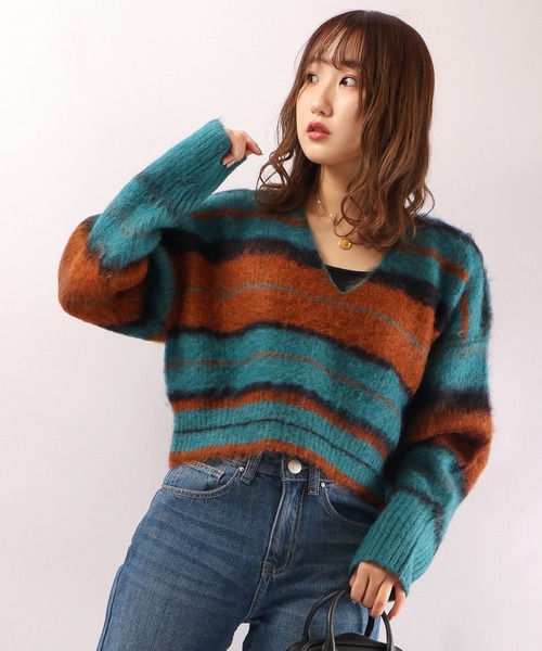 EACH.(イーチ)の「【EACH】V-NECK STRIPE KNIT Vネックストライプニット(ニット/セーター・レディース・ブラウン/グリーン・FREE)」の11枚目の写真