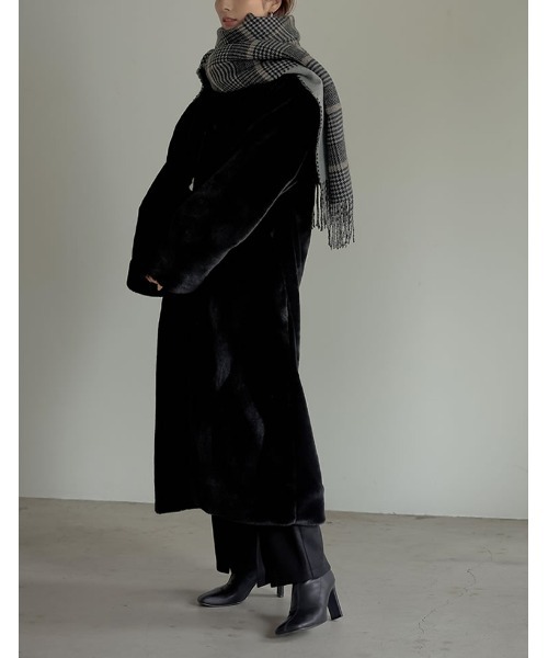 Re:EDIT（リエディ）の「着られる2WAYチェック柄ストール（ストール/ショール・レディース・ブラウン/グレー・FREE）」の7枚目の写真