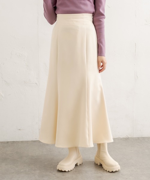 OLIVE des OLIVE（オリーブデオリーブ）の「【S/Mサイズ展開】プチプラ！オトナマーメイドスカート（スカート・レディース・ブラック/パープル/オフホワイト/オリーブ/グレイッシュベージュ・MEDIUM/LARGE）」の2枚目の写真