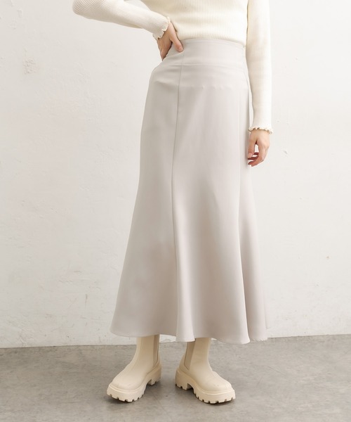 OLIVE des OLIVE（オリーブデオリーブ）の「【S/Mサイズ展開】プチプラ！オトナマーメイドスカート（スカート・レディース・ブラック/パープル/オフホワイト/オリーブ/グレイッシュベージュ・MEDIUM/LARGE）」の9枚目の写真