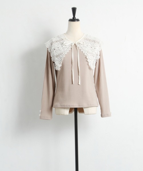 tocco closet(トッコ クローゼット)の「取り外し可能なビックレースカラー付き袖口パール装飾リブカットソー(Tシャツ/カットソー・レディース・ブラック/ベージュ・M)」の16枚目の写真