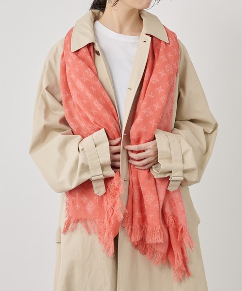 russet(ラシット)の「ストール(B-007)(ストール/ショール・レディース・ライトグレー/ライトブルー/クリーム/ローズ/ブルー系その他4/サーモンピンク/ピンクベージュ・FREE)」の13枚目の写真