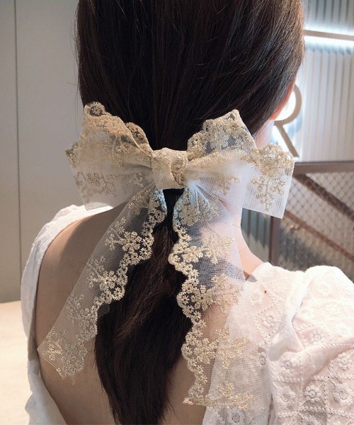 Fun & Daily（ファンアンドデイリー）の「F&D : フレンチレースリボンバレッタ（バレッタ/ヘアクリップ・レディース・ホワイト/ブラック・FREE）」の7枚目の写真