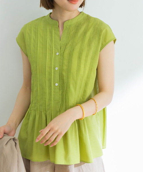 URBAN RESEARCH（アーバンリサーチ）の「『UR TECH Smart Linen Touch』リネンブレンドピンタックブラウス（シャツ/ブラウス・レディース・チャコールグレー/オフホワイト/グリーン系その他・FREE）」の15枚目の写真