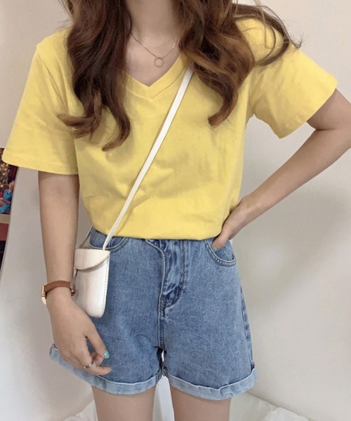 meJane(ミージェーン)の「大人ハンサムVネックシンプルTシャツ(Tシャツ/カットソー・レディース・ブラック/レッド/イエロー/ブルー/シャーベット/サーモンピンク・FREE)」の13枚目の写真