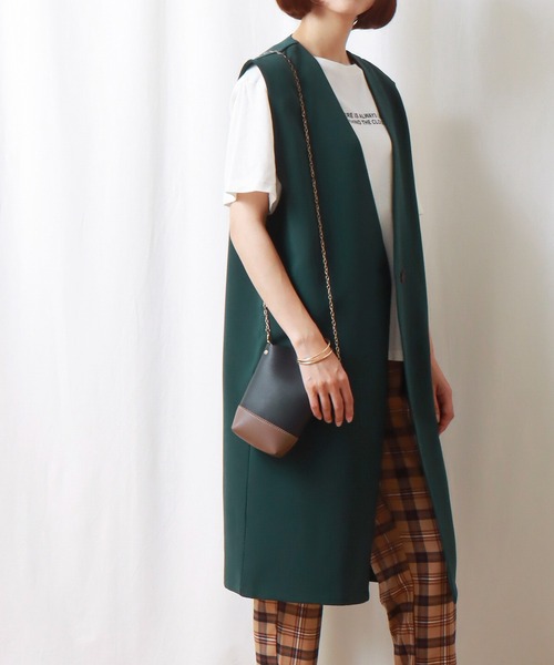 libelle more(リベル モア)の「両面ツイル ロングベスト(ベスト・レディース・ライトカーキ/ブラック/モカ/グレイッシュベージュ/ブラウン/グリーン・L/M)」の5枚目の写真