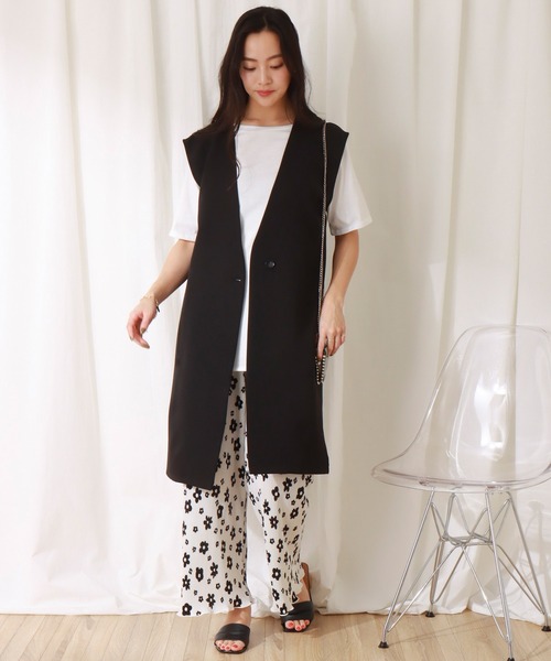 libelle more(リベル モア)の「両面ツイル ロングベスト(ベスト・レディース・ライトカーキ/ブラック/モカ/グレイッシュベージュ/ブラウン/グリーン・L/M)」の8枚目の写真