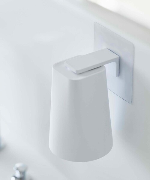 tower(タワー)の「《WEB限定》【tower/タワー】フィルムフック マグネットタンブラー(バス/トイレグッズ・レディース・ブラック/ホワイト・FREE)」の8枚目の写真