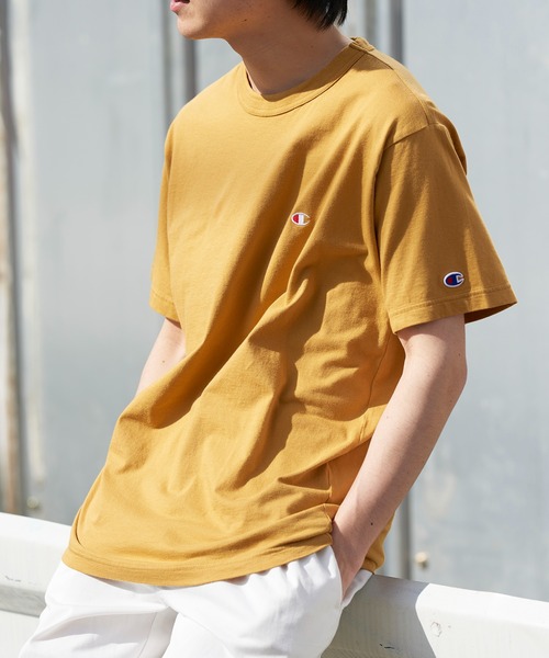 Champion(チャンピオン)の「Champion正規取り扱いアイテム!【Champion】ベーシックロゴTシャツ SHORTSLEEVE T-SHIRT C3-P300(Tシャツ/カットソー・メンズ・ホワイト/ブラック/ベージュ/パープル/ネイビー/グレー/ライム/オレンジ/グリーン・M/L/XL)」の4枚目の写真