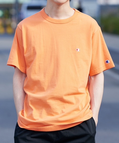 Champion(チャンピオン)の「Champion正規取り扱いアイテム!【Champion】ベーシックロゴTシャツ SHORTSLEEVE T-SHIRT C3-P300(Tシャツ/カットソー・メンズ・ホワイト/ブラック/ベージュ/パープル/ネイビー/グレー/ライム/オレンジ/グリーン・M/L/XL)」の9枚目の写真