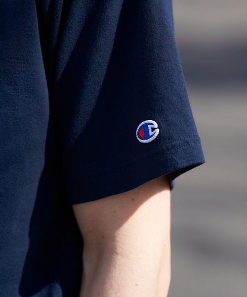 Champion(チャンピオン)の「Champion正規取り扱いアイテム!【Champion】ベーシックロゴTシャツ SHORTSLEEVE T-SHIRT C3-P300(Tシャツ/カットソー・メンズ・ホワイト/ブラック/ベージュ/パープル/ネイビー/グレー/ライム/オレンジ/グリーン・M/L/XL)」の16枚目の写真