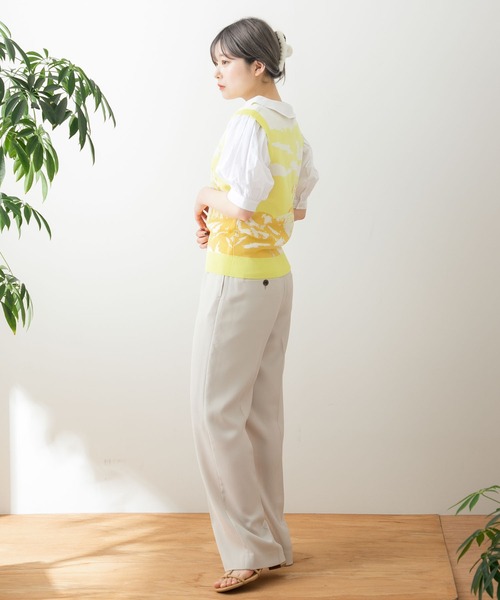 HEYUMM（ヘユム）の「グラフィックニットベスト（ベスト・レディース・イエロー/ブルー/グリーン・ONE）」の9枚目の写真