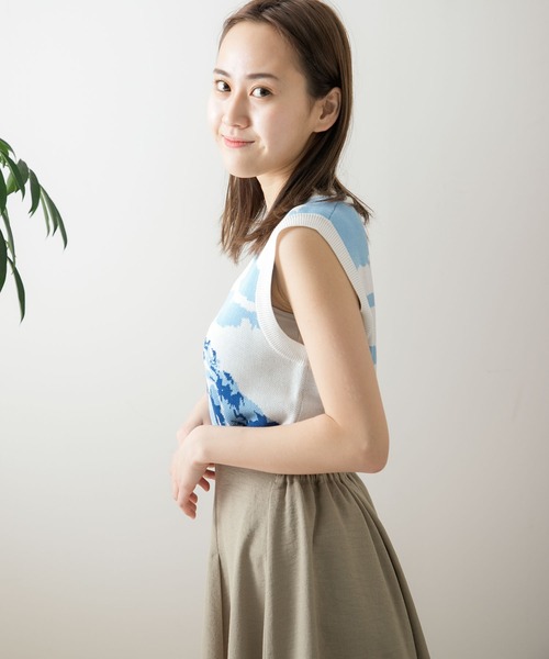 HEYUMM（ヘユム）の「グラフィックニットベスト（ベスト・レディース・イエロー/ブルー/グリーン・ONE）」の11枚目の写真