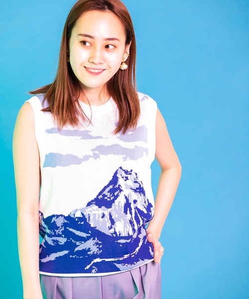 HEYUMM（ヘユム）の「グラフィックニットベスト（ベスト・レディース・イエロー/ブルー/グリーン・ONE）」の17枚目の写真