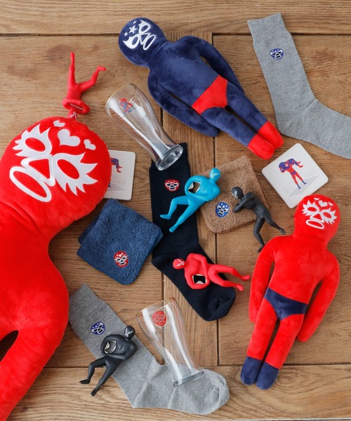 BIRTHDAY BAR(バースデイバー)の「ルチャ クッションSサイズ プロレス(クッション/クッションカバー・レディース・レッド/ブルー・フリー)」の9枚目の写真