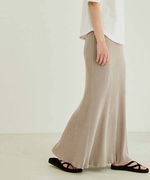 SALON adam et rope'（サロン アダム エ ロペ）の「リブニットマーメイドスカート（スカート・レディース・ブラック/ブラウン/ベージュ系その他2・FREE）」の15枚目の写真