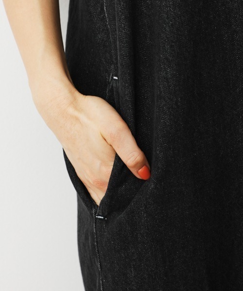 RODEO CROWNS WIDE BOWL（ロデオクラウンズワイドボウル）の「デニムフリルワンピース（ワンピース・レディース・ブルー/ブラック・FREE）」の4枚目の写真