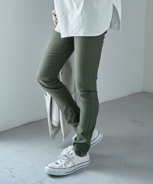 Fashion Letter（ファッションレター）の「レーヨンツイルストレッチレギンスパンツ（チノパンツ・レディース・カーキ/ネイビー/ブラック/ベージュ・M/L/LL）」の18枚目の写真