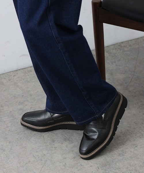 COLONY 2139（コロニートゥーワンスリーナイン）の「マカロンFoot / 厚底ローファー（ローファー・レディース・ブラウン/アイボリー/ブラック系その他/ブラック/ブラック系その他2・23/24/25）」の16枚目の写真