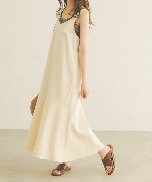 Ambre Neige(アンブルネージュ)の「リネンベルトキャミワンピース/【WEB/EC限定商品】(ワンピース・レディース・ダークブラウン/アイボリー・FREE)」の6枚目の写真