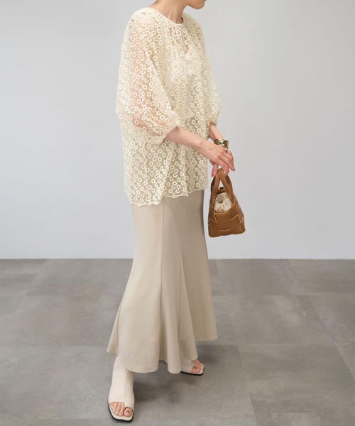 ＡＮＤＪ（アンドジェイ）の「花柄チュールレースボリューム袖トップス（シャツ/ブラウス・レディース・アイボリー・M）」の12枚目の写真