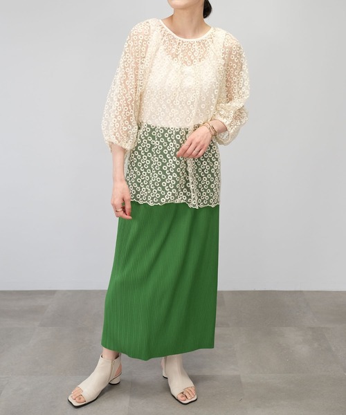 ＡＮＤＪ（アンドジェイ）の「花柄チュールレースボリューム袖トップス（シャツ/ブラウス・レディース・アイボリー・M）」の11枚目の写真