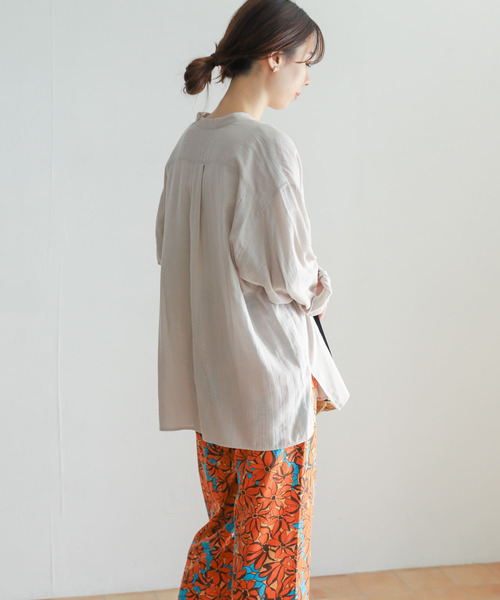 URBAN RESEARCH DOORS（アーバンリサーチドアーズ）の「ダブルガーゼバンドカラーシャツ（シャツ/ブラウス・レディース・ナチュラル/パープル/ブラック・MEDIUM）」の8枚目の写真