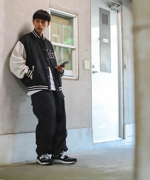 BEAMS HEART（ビームスハート）の「BEAMS HEART / ポリエステル コットン ワッペン ビッグ スタジャン（スタジャン・メンズ・ブラック/ダークグリーン・SMALL/MEDIUM/LARGE）」の3枚目の写真