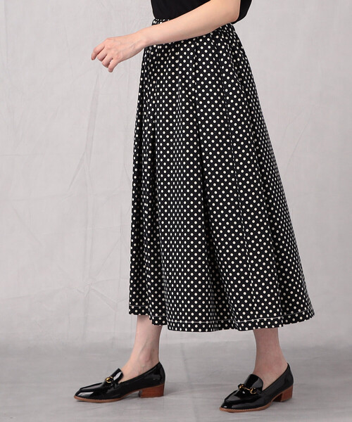 Comme　Ca　Mature（コムサマチュア）の「【セットアップ対応】＜ウォッシャブル＞ドットプリント　スカート（スカート・レディース・ブラック/ネイビー・FREE）」の5枚目の写真