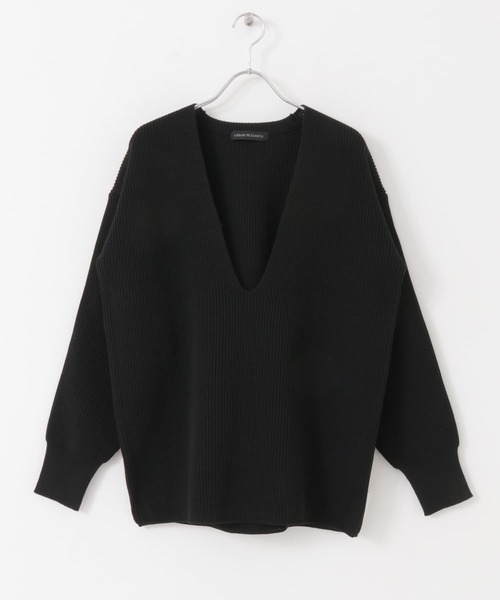 URBAN RESEARCH(アーバンリサーチ)の「ライトニット深Vネックプルオーバー(ニット/セーター・レディース・ブラック/グリーン/ベージュ系その他・FREE)」の7枚目の写真