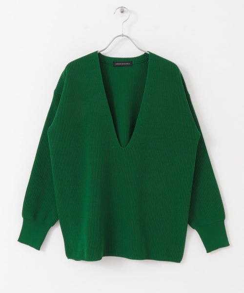 URBAN RESEARCH(アーバンリサーチ)の「ライトニット深Vネックプルオーバー(ニット/セーター・レディース・ブラック/グリーン/ベージュ系その他・FREE)」の9枚目の写真