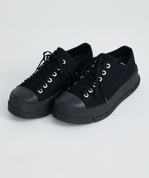 MIKIO SAKABE(ミキオ サカベ)の「flip flops classic / MSI010FW21(スニーカー・メンズ・ブラック/グリーン・40/41/42)」の1枚目の写真