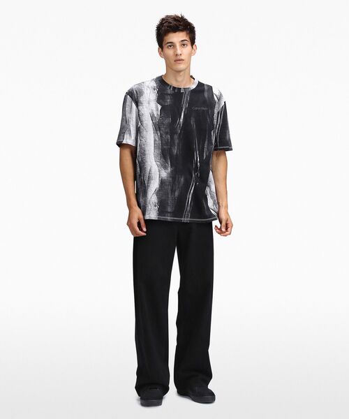 Calvin Klein(カルバン・クライン)の「リラックス クルーネック Tシャツ(Tシャツ/カットソー・メンズ・ホワイト・S/M/L/XL/XS)」の8枚目の写真