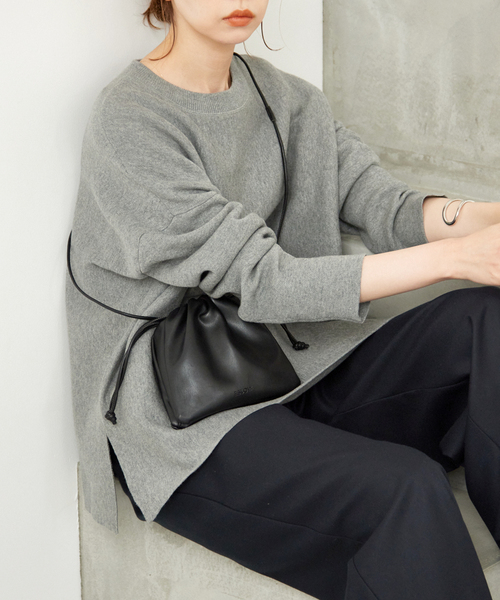 イエナ　【ESLOW/エスロー】ドローストリングショルダーバッグ◆ブラック　新品 追加》【ESLOW/エスロー】ドローストリングショルダーバッグ
