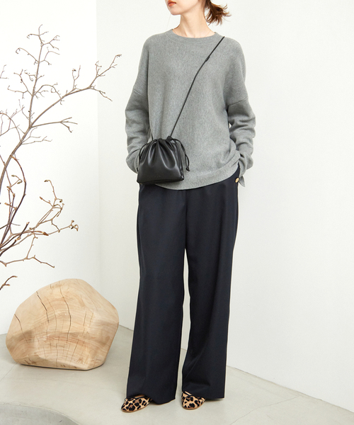 イエナ　【ESLOW/エスロー】ドローストリングショルダーバッグ◆ブラック　新品 追加》【ESLOW/エスロー】ドローストリングショルダーバッグ