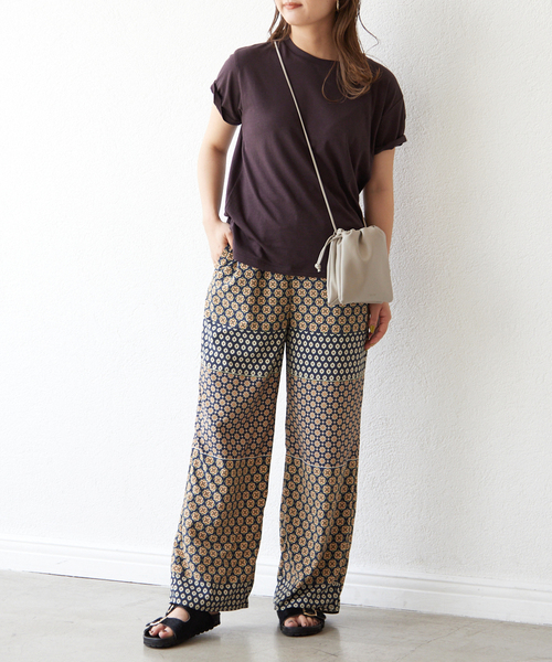 SLOBE IENA(スローブイエナ)の「《追加》【ESLOW/エスロー】ドローストリングショルダーバッグ(ショルダーバッグ・レディース・ブラック/グレー/カーキ・FREE)」の13枚目の写真