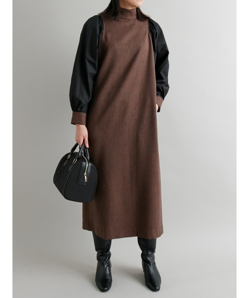 Te chichi CLASSIC（テチチクラシック）の「ハイネック切替ボリュームスリーブワンピース（ワンピース・レディース・ベージュ/ブラウン・ﾌﾘ-）」の12枚目の写真