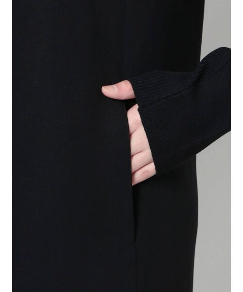 ELENDEEK(エレンディーク)の「ニットスリーブスポンジワンピース(ワンピース・レディース・ブラック/ベージュ/チャコールグレー・02/01)」の13枚目の写真