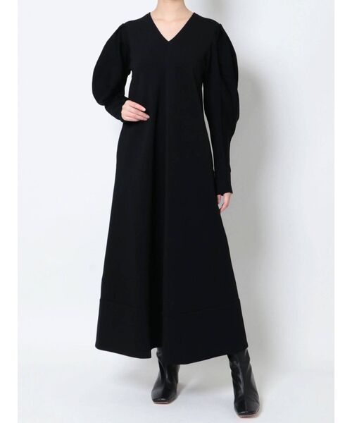 ELENDEEK(エレンディーク)の「ニットスリーブスポンジワンピース(ワンピース・レディース・ブラック/ベージュ/チャコールグレー・02/01)」の17枚目の写真