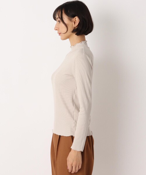 LAURA ASHLEY(ローラアシュレイ)の「【洗える】裏起毛メローエッジハイネックリブTシャツ(Tシャツ/カットソー・レディース・ライトブルー/ブラック/グレー/ライトグリーン/アイボリー/ナチュラル/ダークネイビー/ピンク系・40/38)」の10枚目の写真