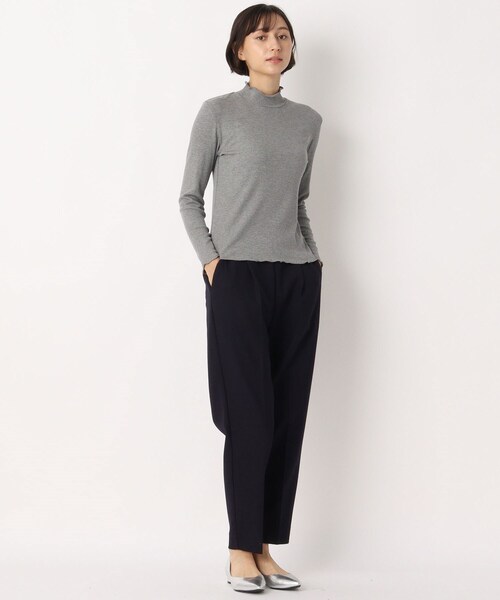 LAURA ASHLEY(ローラアシュレイ)の「【洗える】裏起毛メローエッジハイネックリブTシャツ(Tシャツ/カットソー・レディース・ライトブルー/ブラック/グレー/ライトグリーン/アイボリー/ナチュラル/ダークネイビー/ピンク系・40/38)」の21枚目の写真