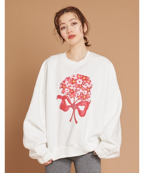 Flower bouquet sweat top