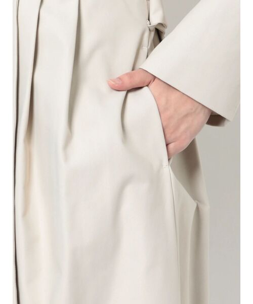 LAGUNAMOON(ラグナムーン)の「カットワークフレアコート(ステンカラーコート・レディース・ブラウン/アイボリー・SMALL/MEDIUM)」の8枚目の写真