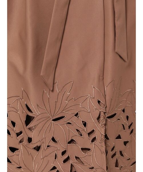 LAGUNAMOON(ラグナムーン)の「カットワークフレアコート(ステンカラーコート・レディース・ブラウン/アイボリー・SMALL/MEDIUM)」の13枚目の写真