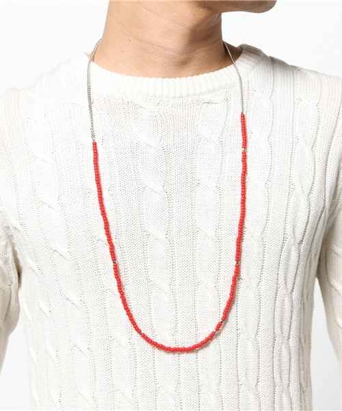 WEGO（ウィゴー）の「WEGO/ビーズチェーンロングネックレス（ネックレス・メンズ・レッド・FREE）」の2枚目の写真
