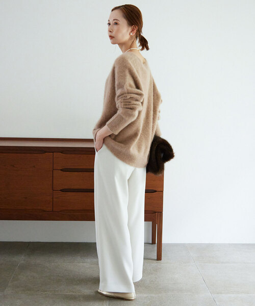 SLOBE IENA（スローブイエナ）の「フォックスカシミヤプルオーバー（ニット/セーター・レディース・ネイビー/ベージュ/ピンク/ブルー・FREE）」の8枚目の写真