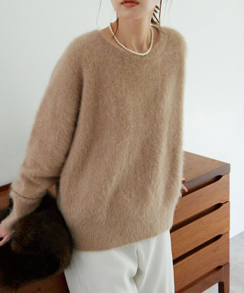 SLOBE IENA（スローブイエナ）の「フォックスカシミヤプルオーバー（ニット/セーター・レディース・ネイビー/ベージュ/ピンク/ブルー・FREE）」の13枚目の写真