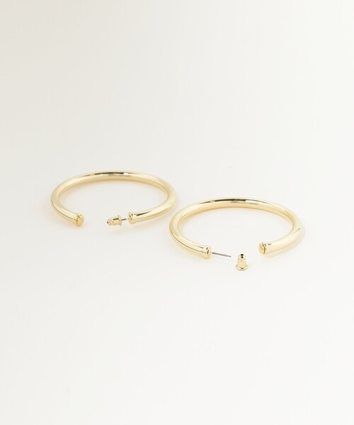 Ray BEAMS（レイビームス）の「Ray BEAMS / ビッグ パイプ フープ ピアス（ピアス（両耳用）・レディース・シルバー/ゴールド・ONE SIZE）」の7枚目の写真
